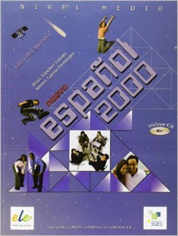 Nuevo Espanol 2000 Medio Libro del alumno +CD Уценка